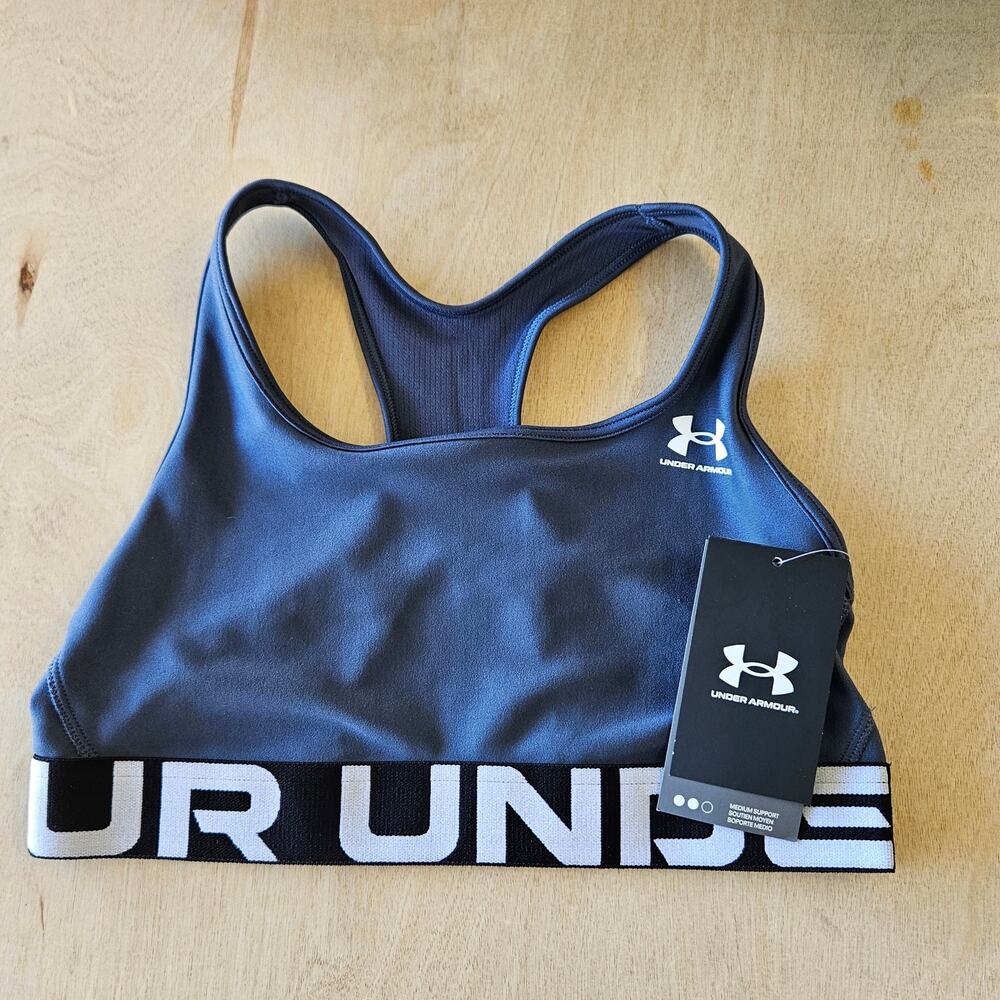 Under Armour HeatGear Mid Sports Bra Size S